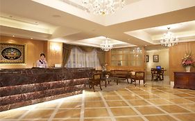 Royal Seasons Hotel Taipei ‧ Nanjing W.